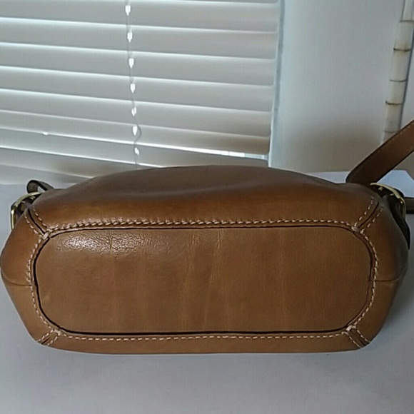 Coach Small Brown Leather Bag - Picture 4 of 7
